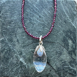 Glass and Garnet Beaded Necklace