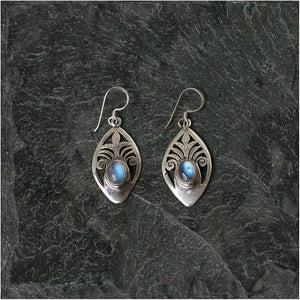 Silver Earrings with Moonstone