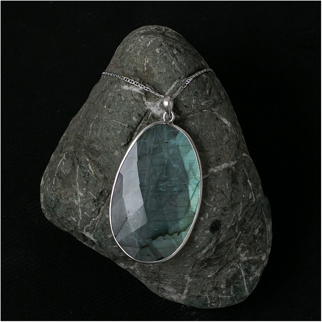 Large Silver Pendant with Labradorite Stone