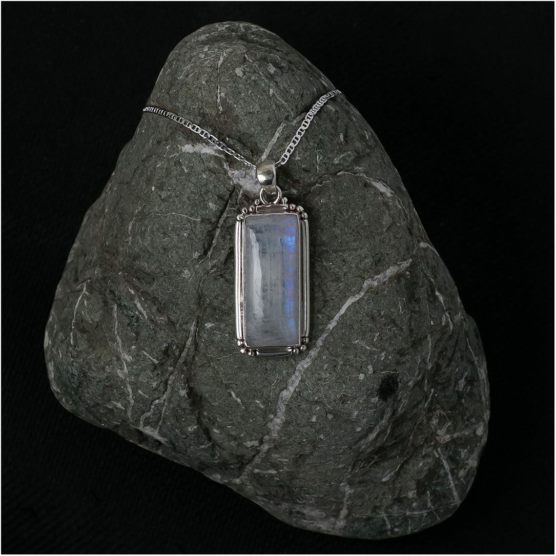 Silver Pendant with Rectangular Moonstone